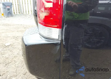 2010 Nissan Armada Platinum z USA, uszkodzony, nr VIN 5N1AA0NE7AN623637